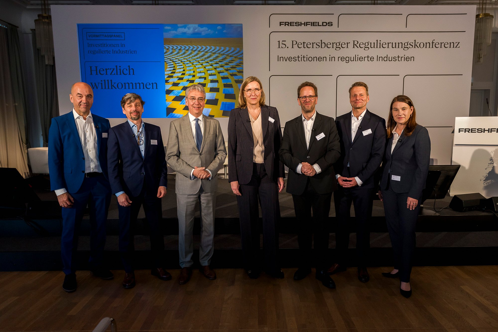 Gruppenfoto des Vormittagspanels